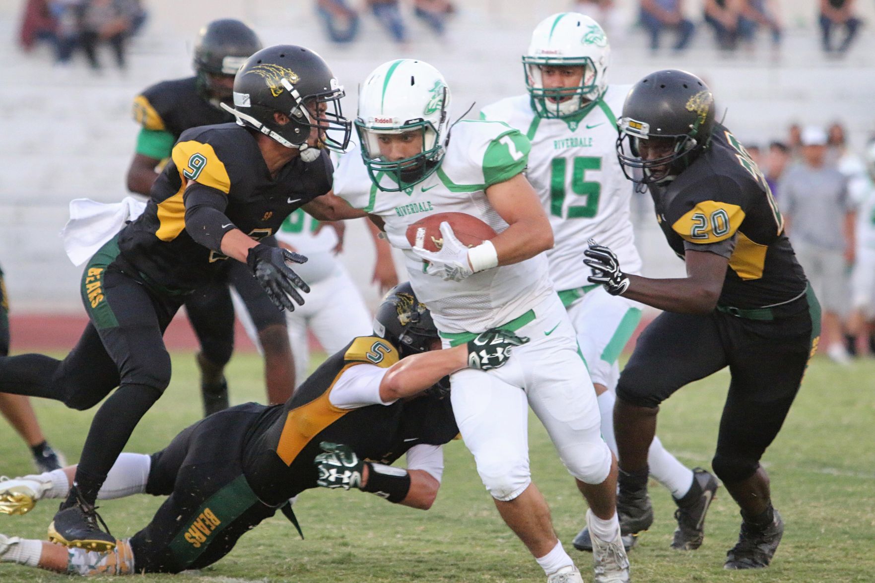 Golden Bears sputter on offense